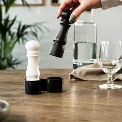 CrushGrind Mini Kværnsæt Med Holder -køkkenudstyr 3990 76b2101d afb3 4858 913f 54ebff6c80b4