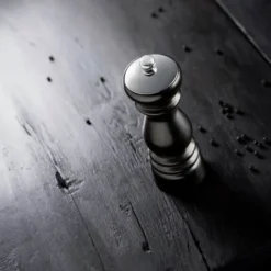 Peugeot Paris Icone Saltkværn 5 Peugeot Paris Icone Saltkværn -køkkenudstyr 3990 c93e4825 532a 4e1e b538 3d1a998d6319