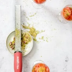 Microplane Premium Classic Rivejern -køkkenudstyr 3990 f299c034 644c 4add 92ba 0ad67fd369a5